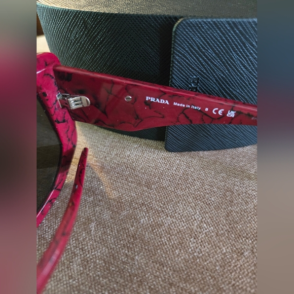 Prada Red Women's Sunglasses - Picture 4 of 8